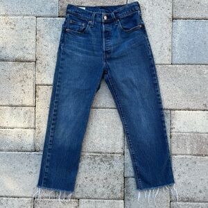 Levi’s Premium 501 Cropped Jeans – Medium Wash – Size 25